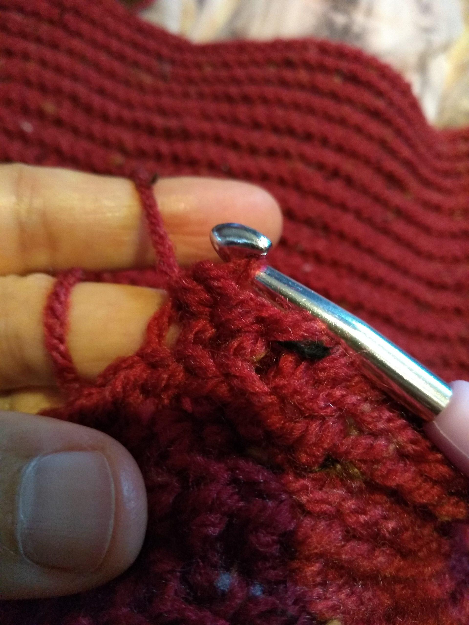 Half double crochet slip stitch back loop only (hdc-slst-blo